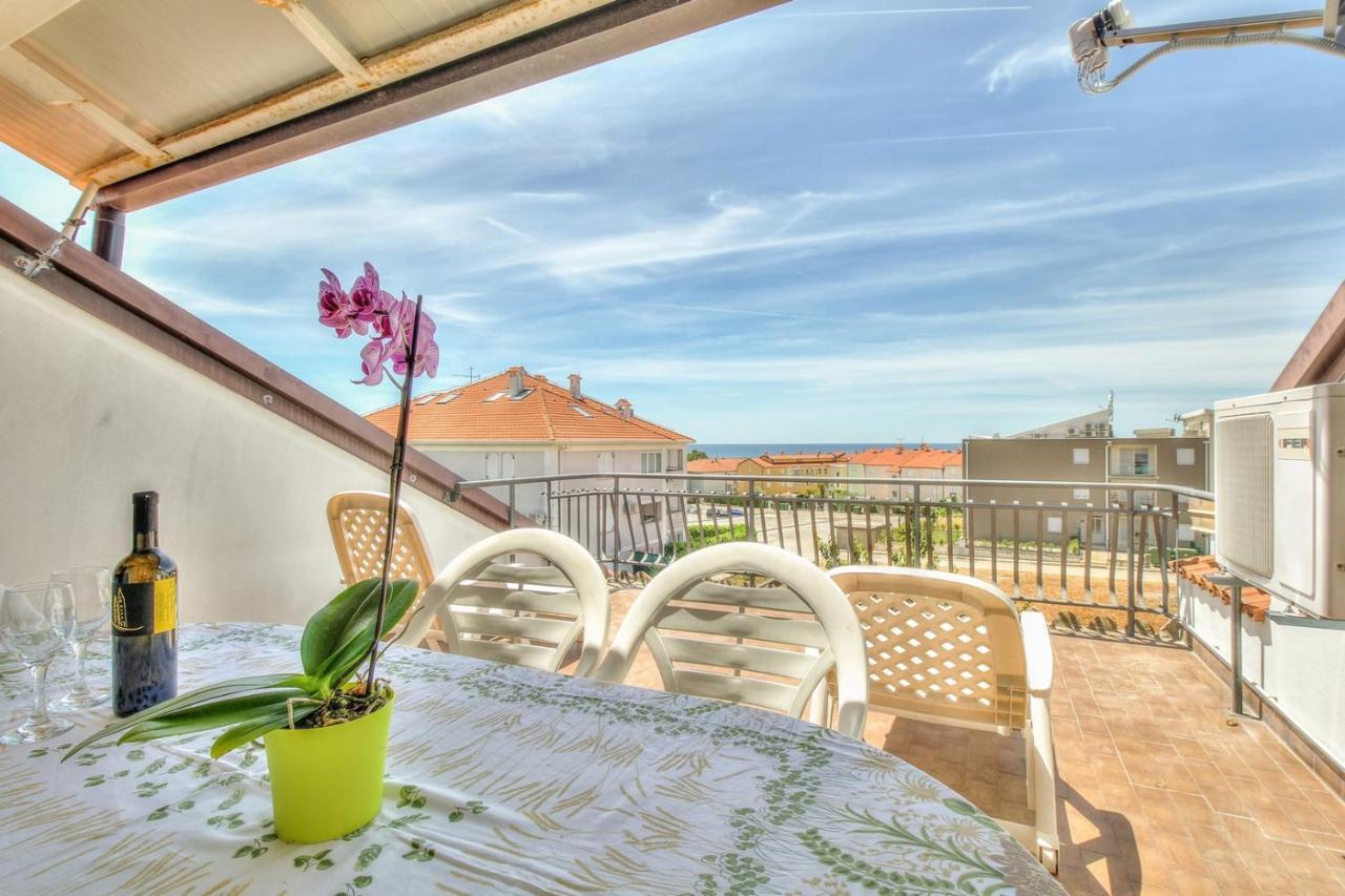 Nadia House With Apartments Zambratija  Exterior photo